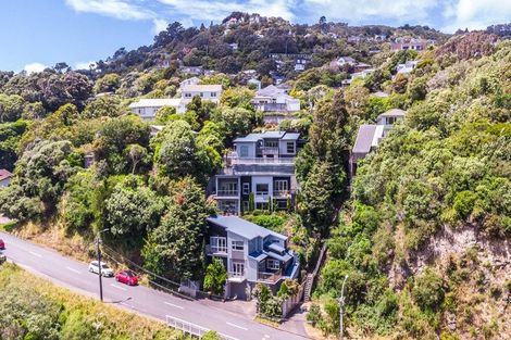 Photo of property in 2/17 Blackbridge Road, Wadestown, Wellington, 6012