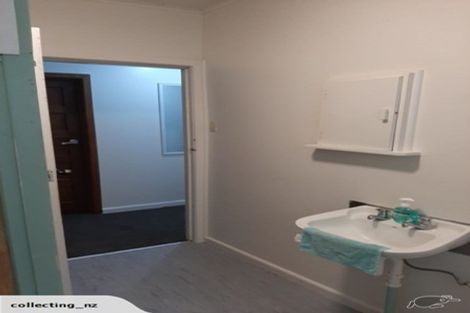 Photo of property in 15 Larsen Court, Roslyn, Palmerston North, 4414