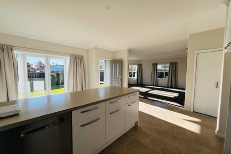 Photo of property in 12 Laurence Street, Waltham, Christchurch, 8011