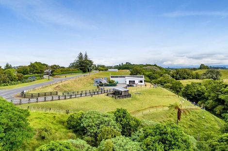 Photo of property in 242 Henwood Road, Paraite, New Plymouth, 4372