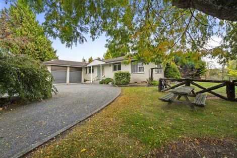 Photo of property in 2 Pukenaua Road, Taihape, 4796