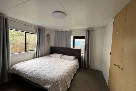 Photo of property in 1/20 Ocean View Road, Northcote, Auckland, 0627