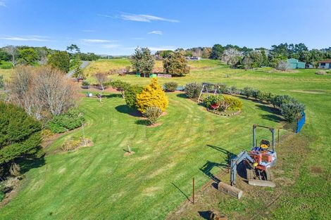 Photo of property in 996 Awhitu Road, Pollok, Waiuku, 2683