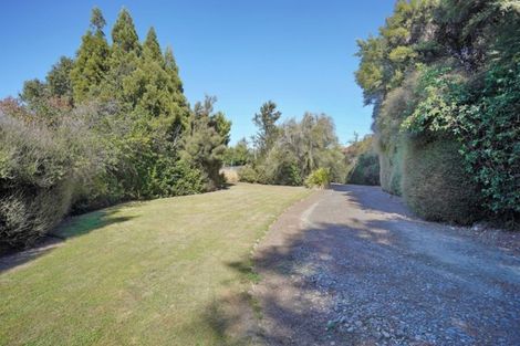 Photo of property in 20 Woodend Road, Woodend, 7610