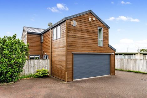 Photo of property in 17a Moana Avenue, Onehunga, Auckland, 1061