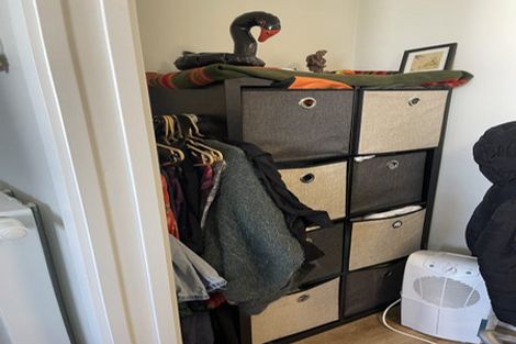 Photo of property in 92 Kelburn Parade, Kelburn, Wellington, 6012