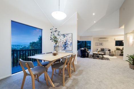 Photo of property in 5 Furneaux Grove, Whitby, Porirua, 5024