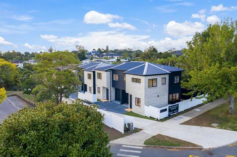 Photo of property in 3/17 Sandspit Road, Cockle Bay, Auckland, 2014