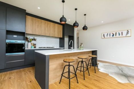 Photo of property in 17 Moemoea Avenue, Kumeu, 0810