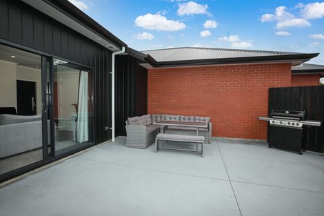 Photo of property in 2a Carey Street, Maeroa, Hamilton, 3200