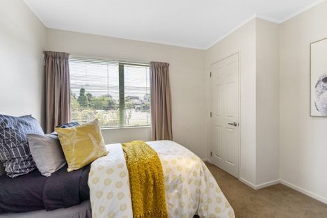 Photo of property in 5 Padstow Place, Camborne, Porirua, 5026