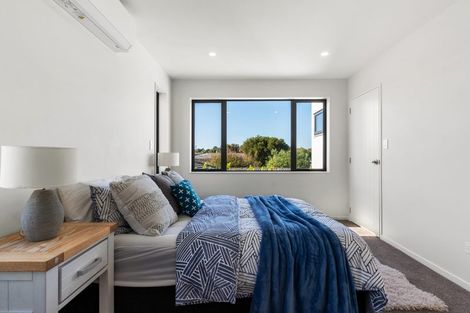 Photo of property in 16a Meadway, Sunnyhills, Auckland, 2010