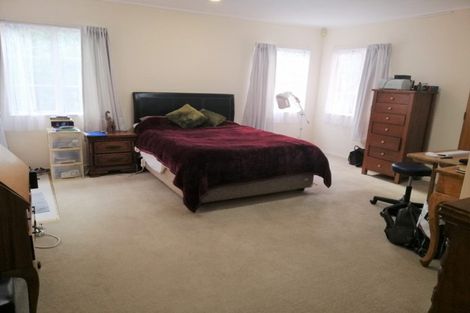 Photo of property in 1 Princess Maria Place, Massey, Auckland, 0614