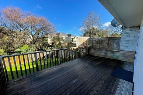 Photo of property in 2/63 Archmillen Avenue, Pakuranga Heights, Auckland, 2010