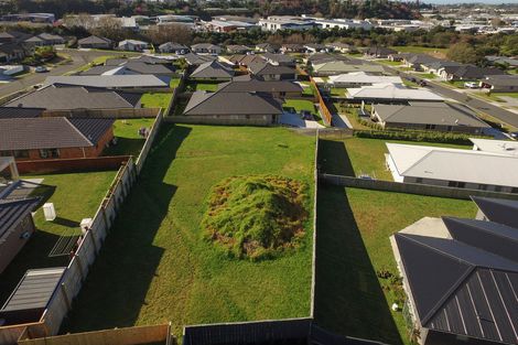 Photo of property in 27 Fairfax Crescent, Pyes Pa, Tauranga, 3112