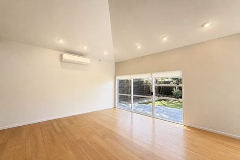 Photo of property in 13a King Richard Place, Browns Bay, Auckland, 0630