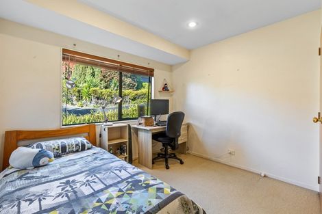 Photo of property in 12/76 Target Road, Totara Vale, Auckland, 0629