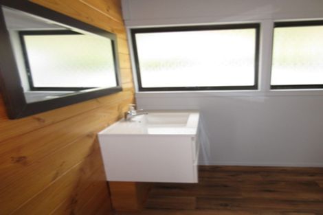 Photo of property in 4 Poneke Drive, Waikanae, 5036