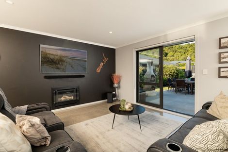Photo of property in 3 Ellesmere Close, Pyes Pa, Tauranga, 3112