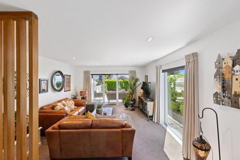 Photo of property in 7 Assisi Street, Mount Pleasant, Christchurch, 8081