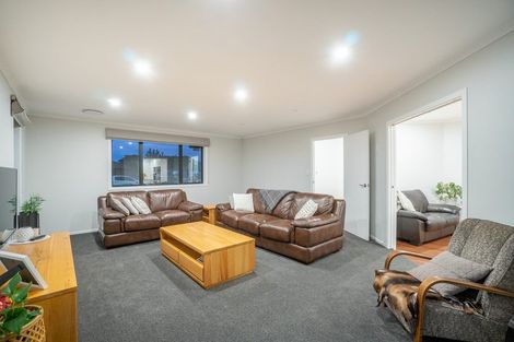 Photo of property in 27 Monarch Drive, Ashhurst, 4810