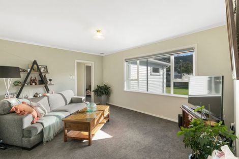 Photo of property in 36 Westminster Road, Wainuiomata, Lower Hutt, 5014