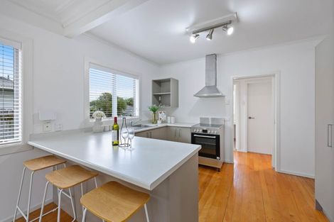 Photo of property in 72 East Street, Pukekohe, 2120