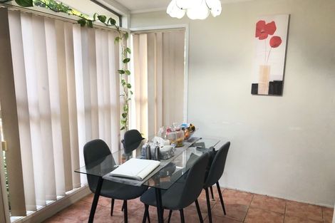 Photo of property in 423 Bucklands Beach Road, Bucklands Beach, Auckland, 2012