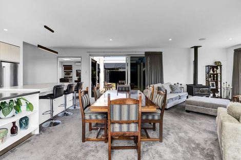 Photo of property in 5d Vardon Way, Waiwhakaiho, New Plymouth, 4312