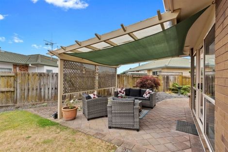 Photo of property in 6 Sequoia Grove, Mount Maunganui, 3116