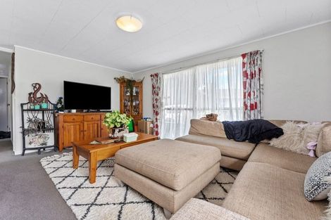 Photo of property in 7 Cherry Grove, Tuakau, 2121
