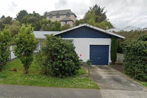 Photo of property in 12 Redwood Avenue, Tawa, Wellington, 5028