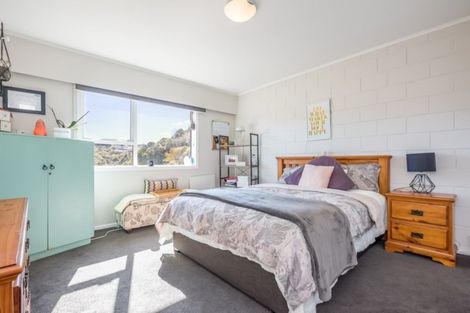 Photo of property in 25 Mulberry Street, Maungaraki, Lower Hutt, 5010