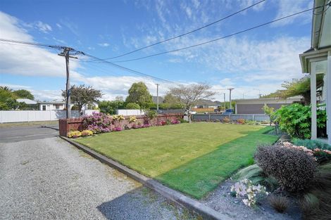 Photo of property in 50 Pitcairn Crescent, Bryndwr, Christchurch, 8053