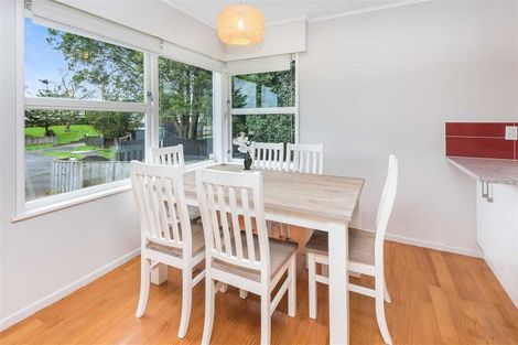 Photo of property in 5 Rainbow Place, Wattle Downs, Auckland, 2103