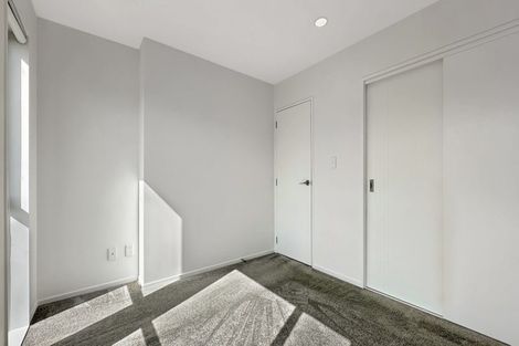 Photo of property in 140 Tiriwa Drive, Massey, Auckland, 0614