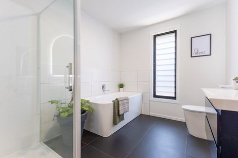 Photo of property in 12 Teiaroa Street, Waikanae, 5036