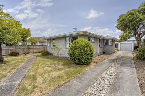 Photo of property in 3 La Perouse Place, Northcote, Christchurch, 8052