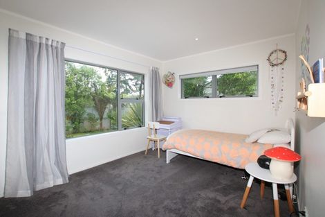 Photo of property in 264 Glenvar Road, Torbay, Auckland, 0630