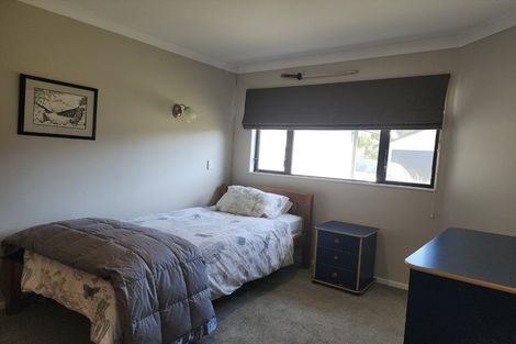 Photo of property in 3 Gybe Place, Whitby, Porirua, 5024