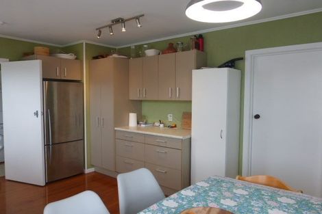 Photo of property in 36 Maui Pomare Street, Blockhouse Bay, Auckland, 0600