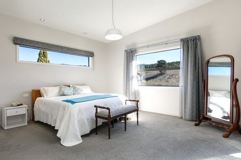 Photo of property in 21 Glentui Place, Waikawa, Picton, 7220