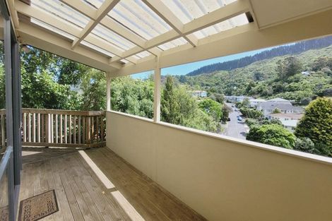 Photo of property in 35 Olivia Crescent, Tawa, Wellington, 5028