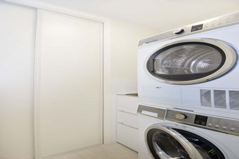 Photo of property in 68 Panorama Heights, Orewa, 0931