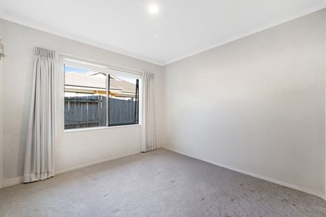 Photo of property in 218 Kilkenny Drive, East Tamaki Heights, Auckland, 2016