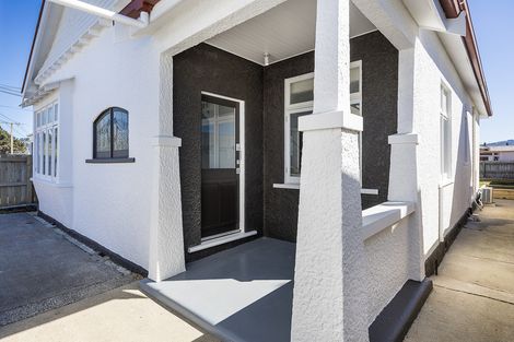 Photo of property in 106 Victoria Road, Saint Kilda, Dunedin, 9012