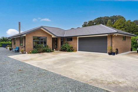 Photo of property in 347 Taraunui Road, Parua Bay, Onerahi, 0192