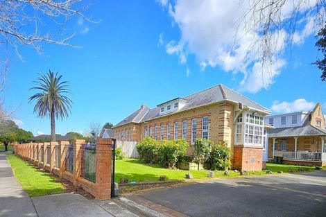 Photo of property in 25 Montilla Place, Manurewa, Auckland, 2102