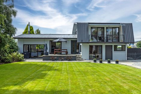 Photo of property in 92 Cox Street, Geraldine, 7930