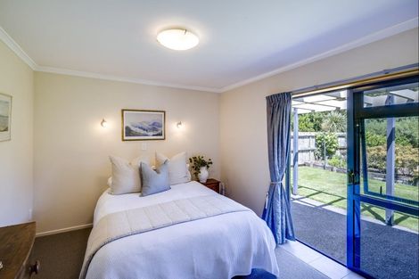 Photo of property in 9 Jervois Road, Jervoistown, Napier, 4112